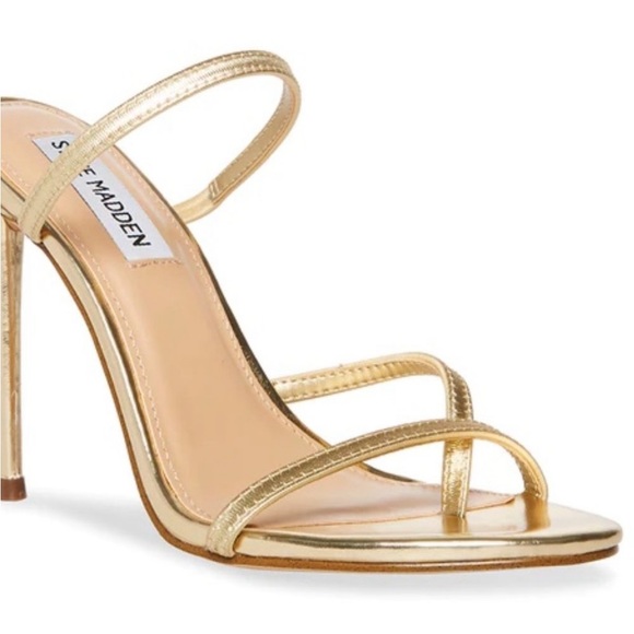 STEVE MADDEN BELLEZZA Strappy Heel - Picture 2 of 8